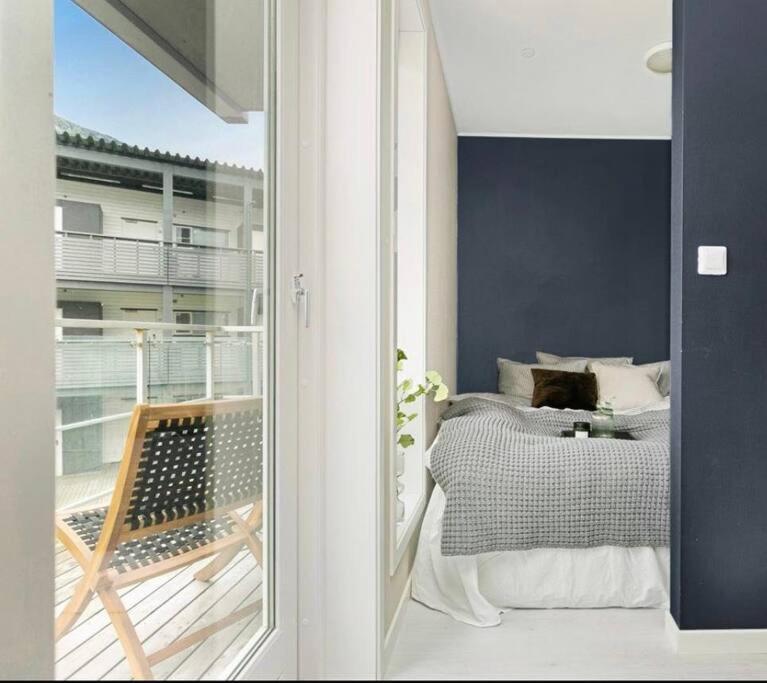 Northern Dreams Apartment With Free Parking ทรอมโซ ภายนอก รูปภาพ