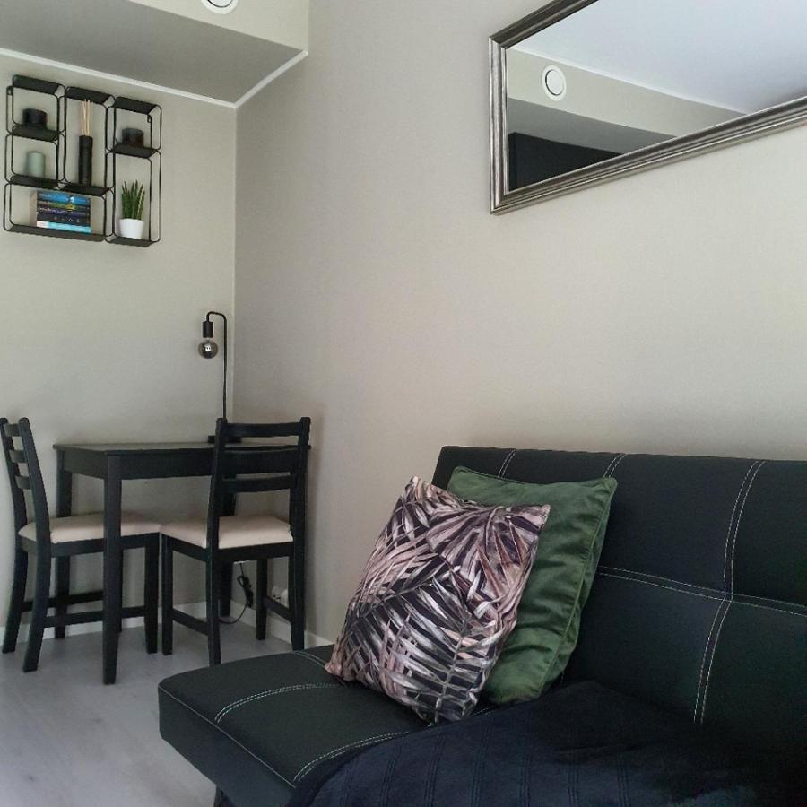 Northern Dreams Apartment With Free Parking ทรอมโซ ภายนอก รูปภาพ