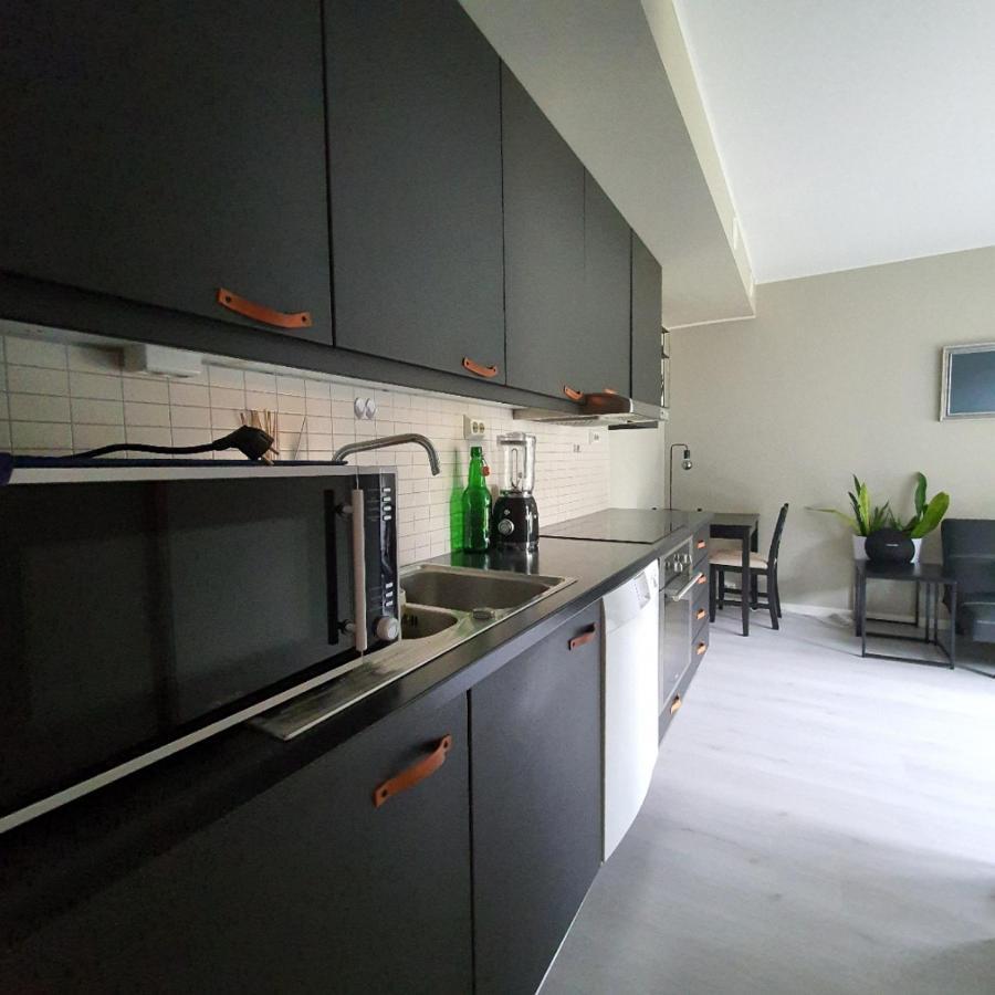 Northern Dreams Apartment With Free Parking ทรอมโซ ภายนอก รูปภาพ