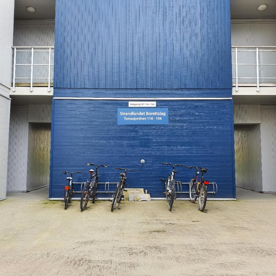 Northern Dreams Apartment With Free Parking ทรอมโซ ภายนอก รูปภาพ